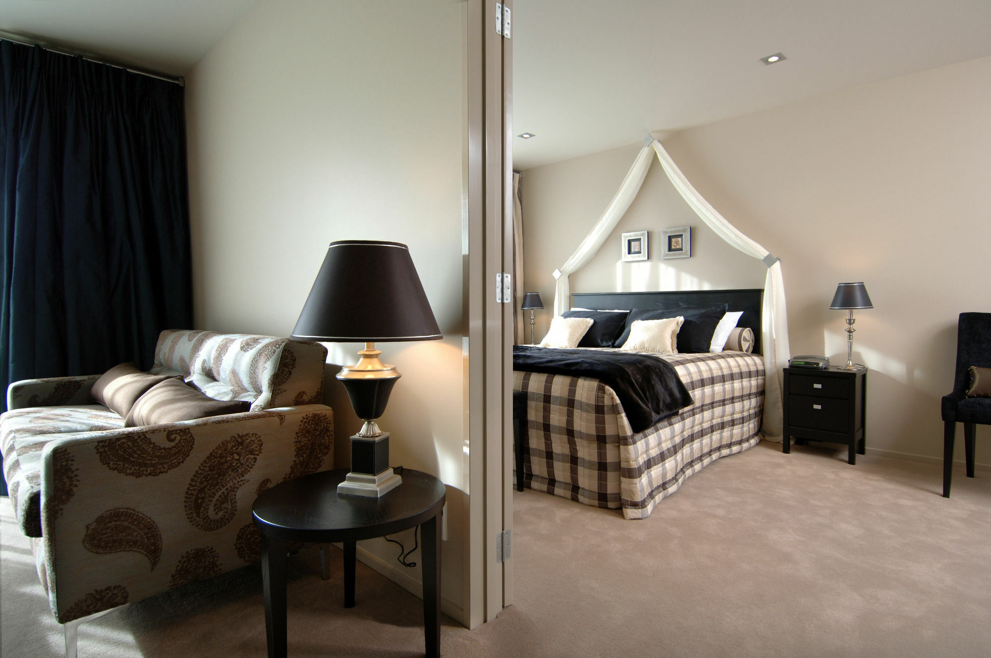 Palazzo Motor Lodge Nelson Eksteriør bilde A bedroom suite